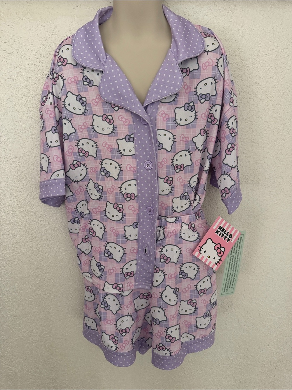 SANRIO Hello Kitty Girls' Lavender Short Sleeve Pajama Top and Shorts Size 10/12